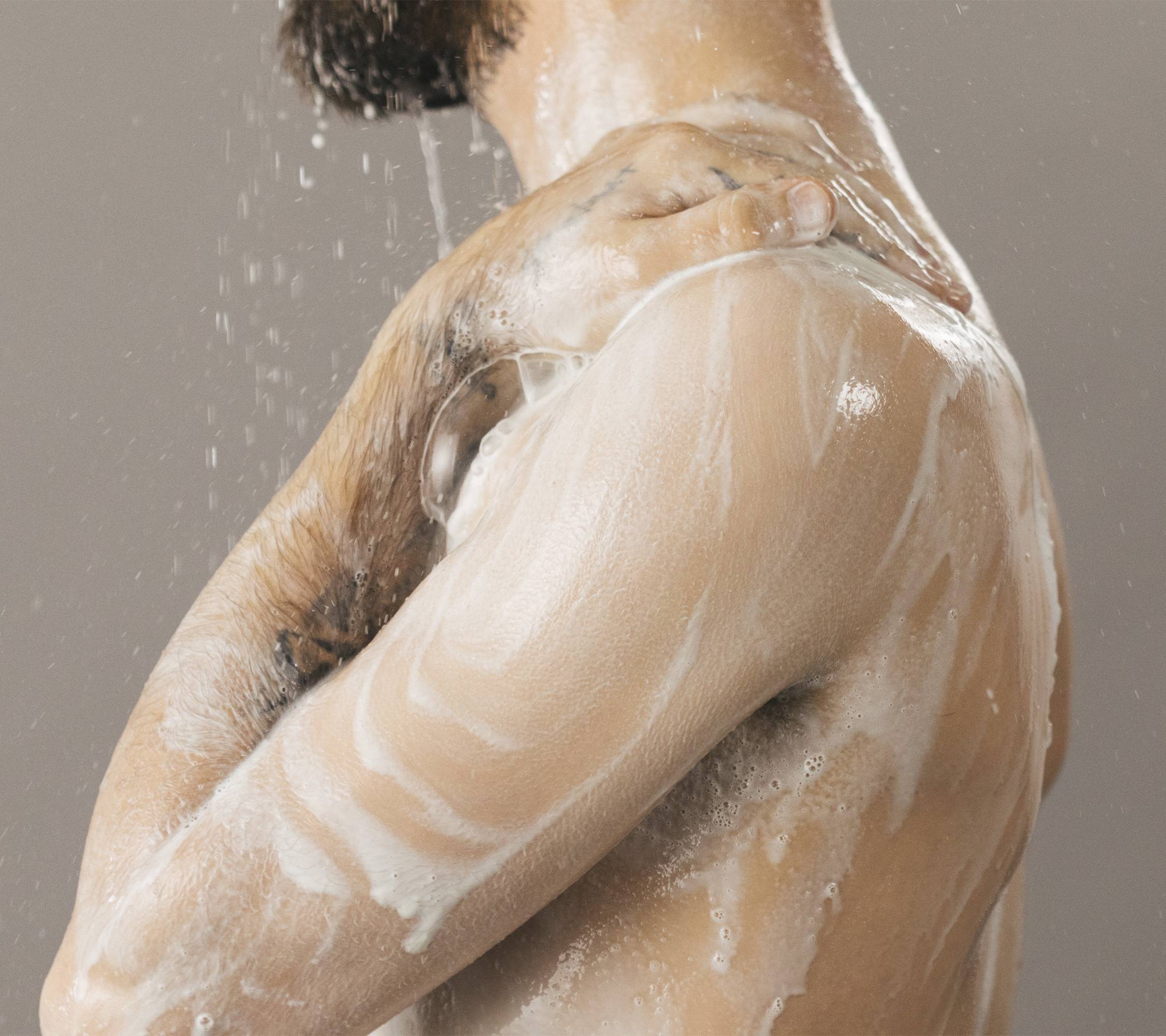 AA471D6F-470B-983D-8BFB-008AB0461D6B